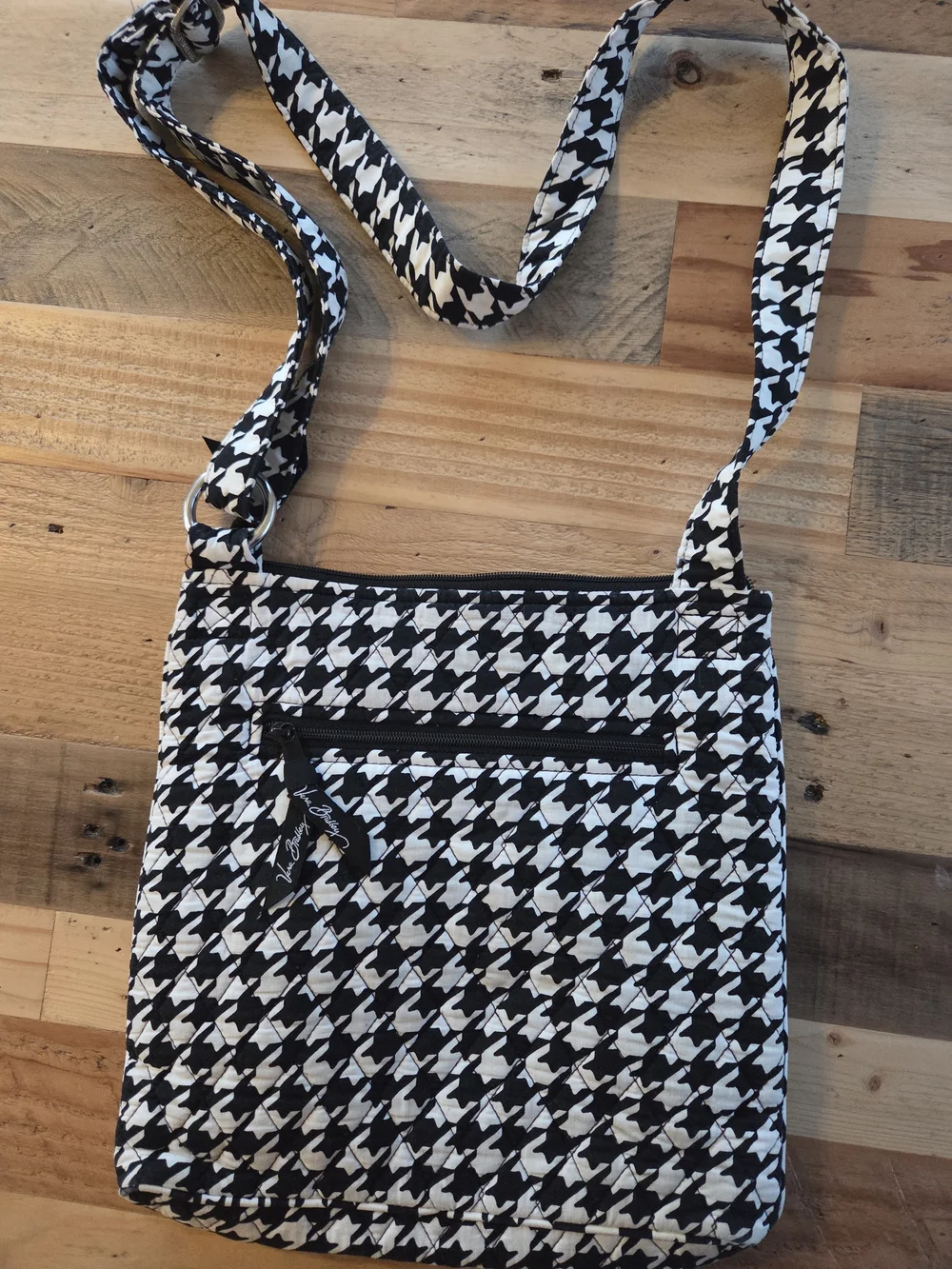 Vera Bradley Black & White Quilted Houndstooth Crossbody - Picture 5 of 10